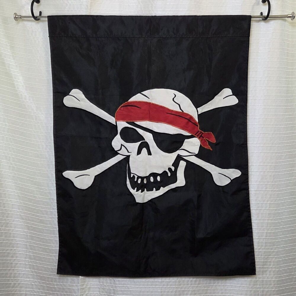 Jolly Roger Pirate Outdoor Flag 2-Sided Patch Sewn Design Vertical w/ Rod Pocket